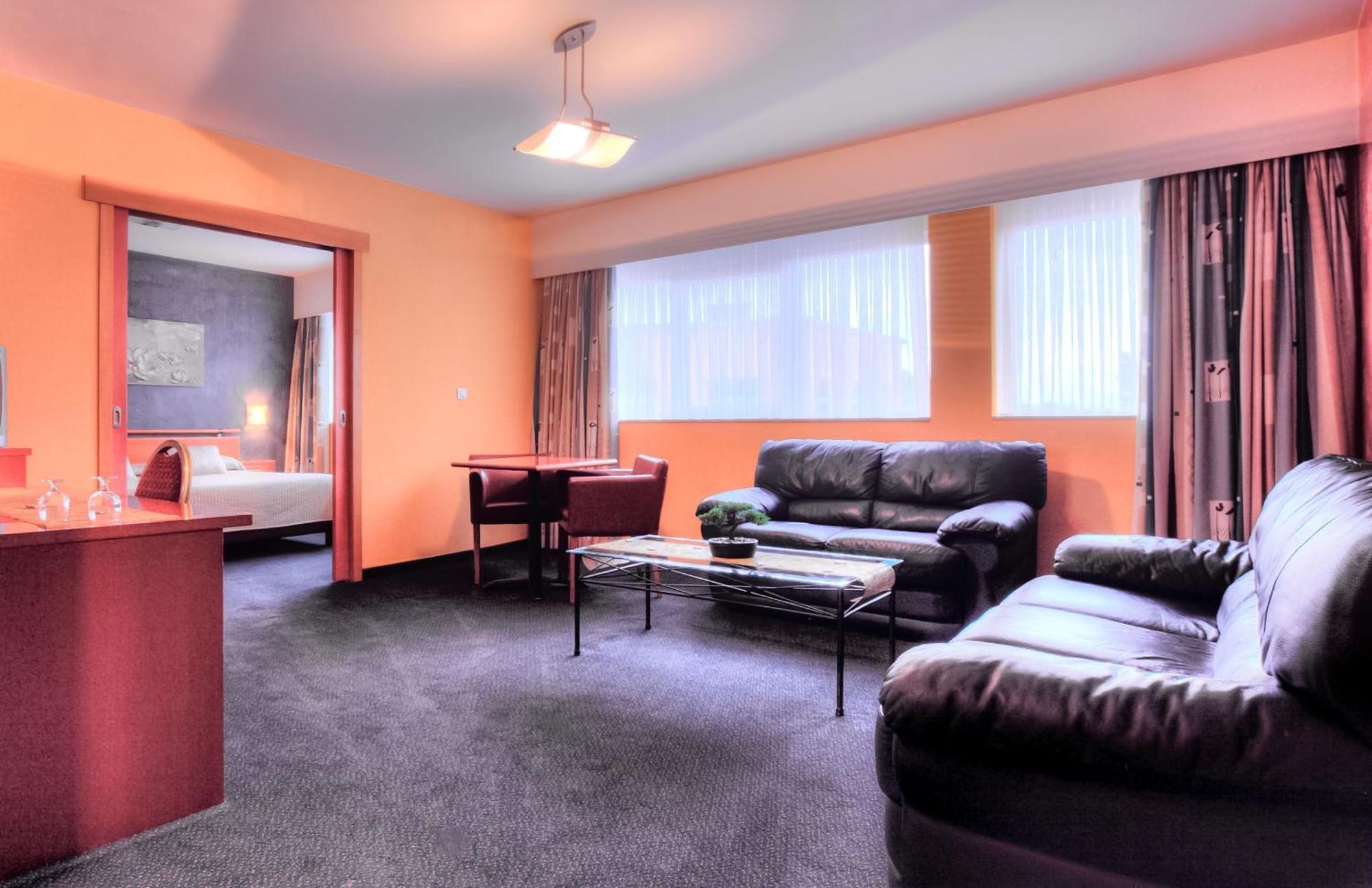 Hotel Tristar La Louvière Kamer foto