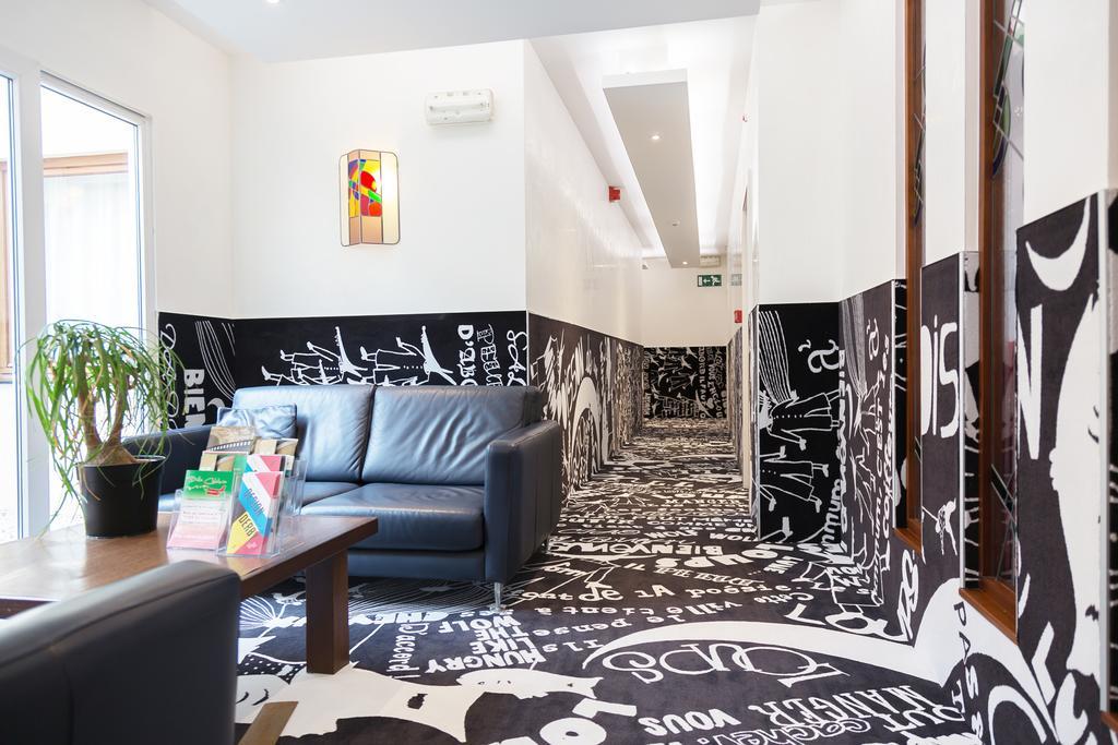 Hotel Tristar La Louvière Buitenkant foto