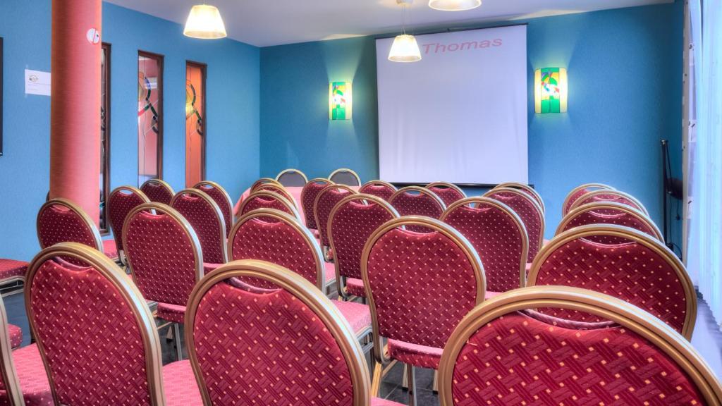 Hotel Tristar La Louvière Buitenkant foto
