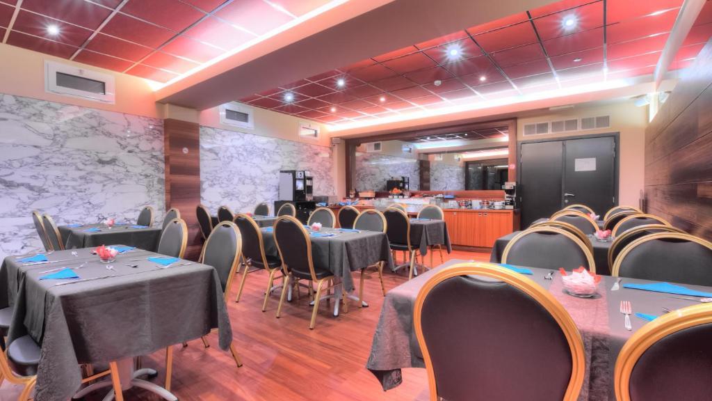 Hotel Tristar La Louvière Buitenkant foto